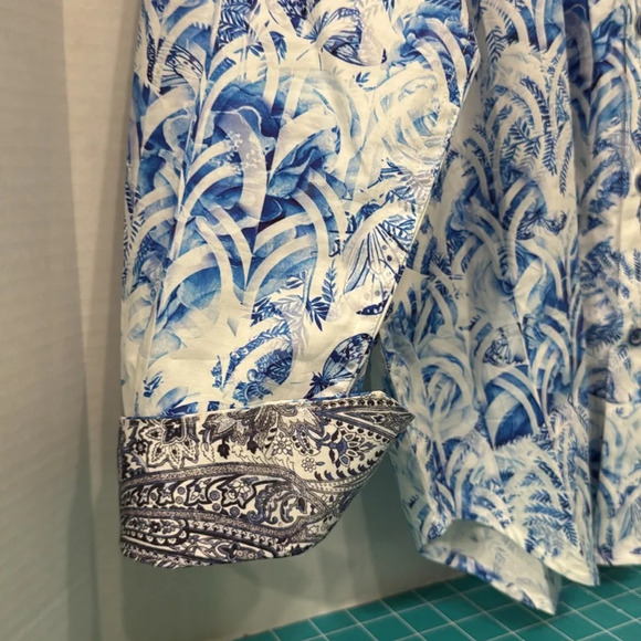 Robert Graham Men's Killimore Long-Sleeve Button-Down Shirt Size Medium - Picture 5 of 8